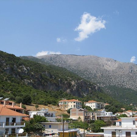 Petros Studios Poros  Exteriér fotografie