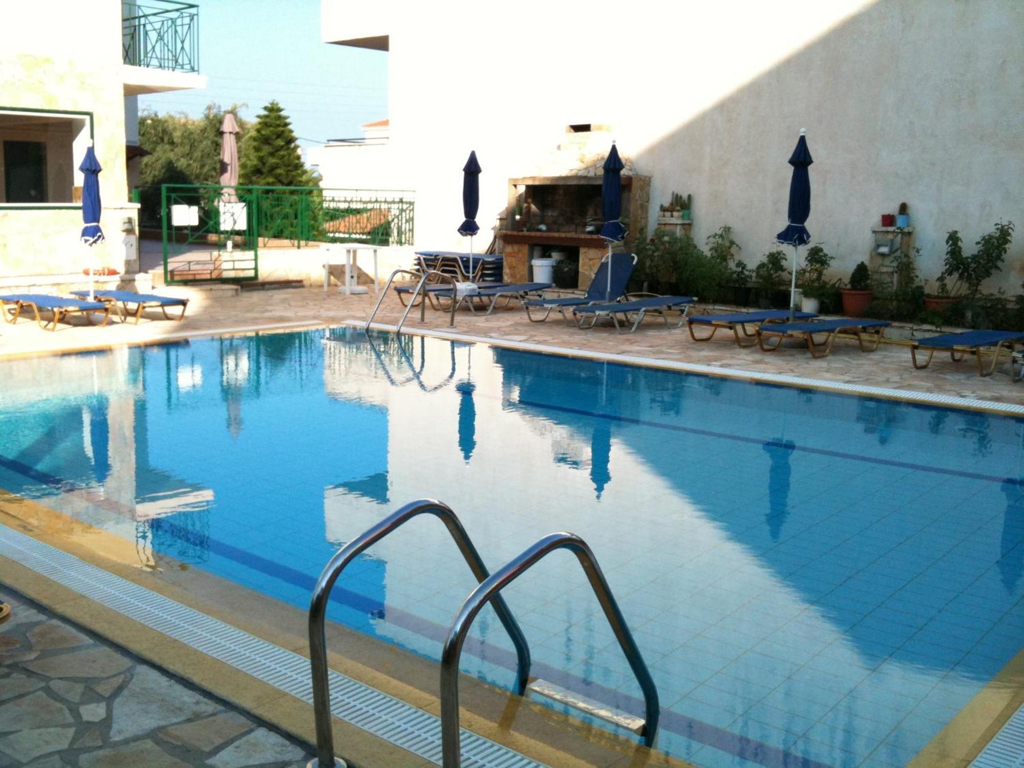 Petros Studios Poros  Exteriér fotografie
