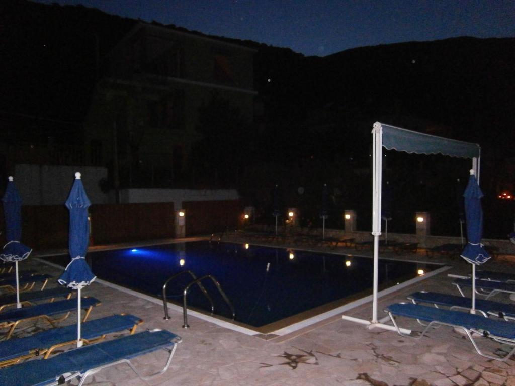 Petros Studios Poros  Exteriér fotografie