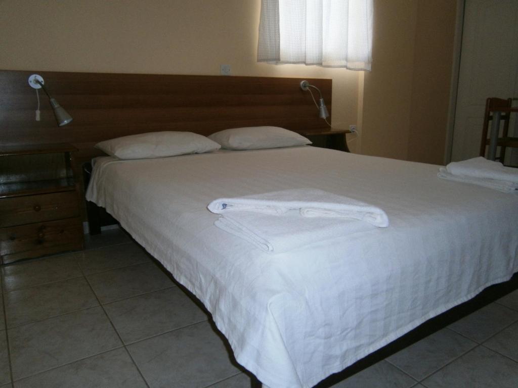 Petros Studios Poros  Pokoj fotografie